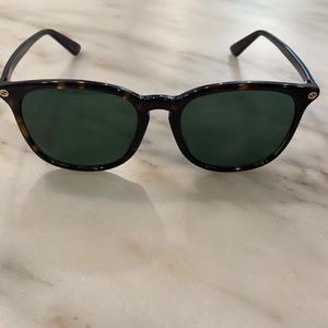 Gucci sunglasses
